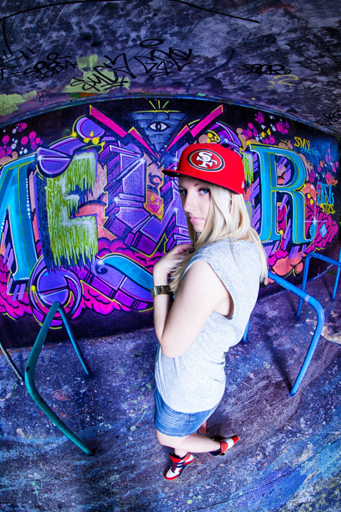 Portrait Foto Frau Graffiti - Fotograf Waldshut Tiengen